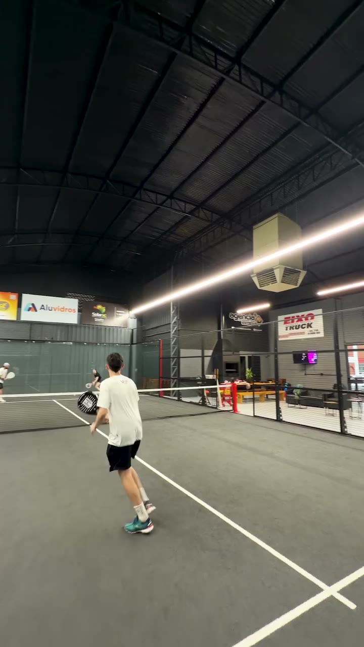 Depoimento Julian Cachopa · Sócio Proprietário Vox Padel Clube